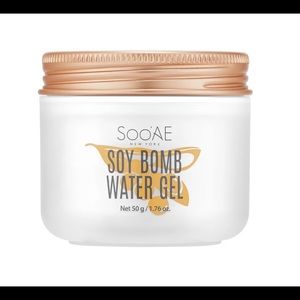 SooAE SOY BOMB WATER GEL NWT